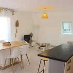 Appartement L\'Esprit De Lourdes, Proche Sanctuaire Et Gare, Vue Sur Le Chateau